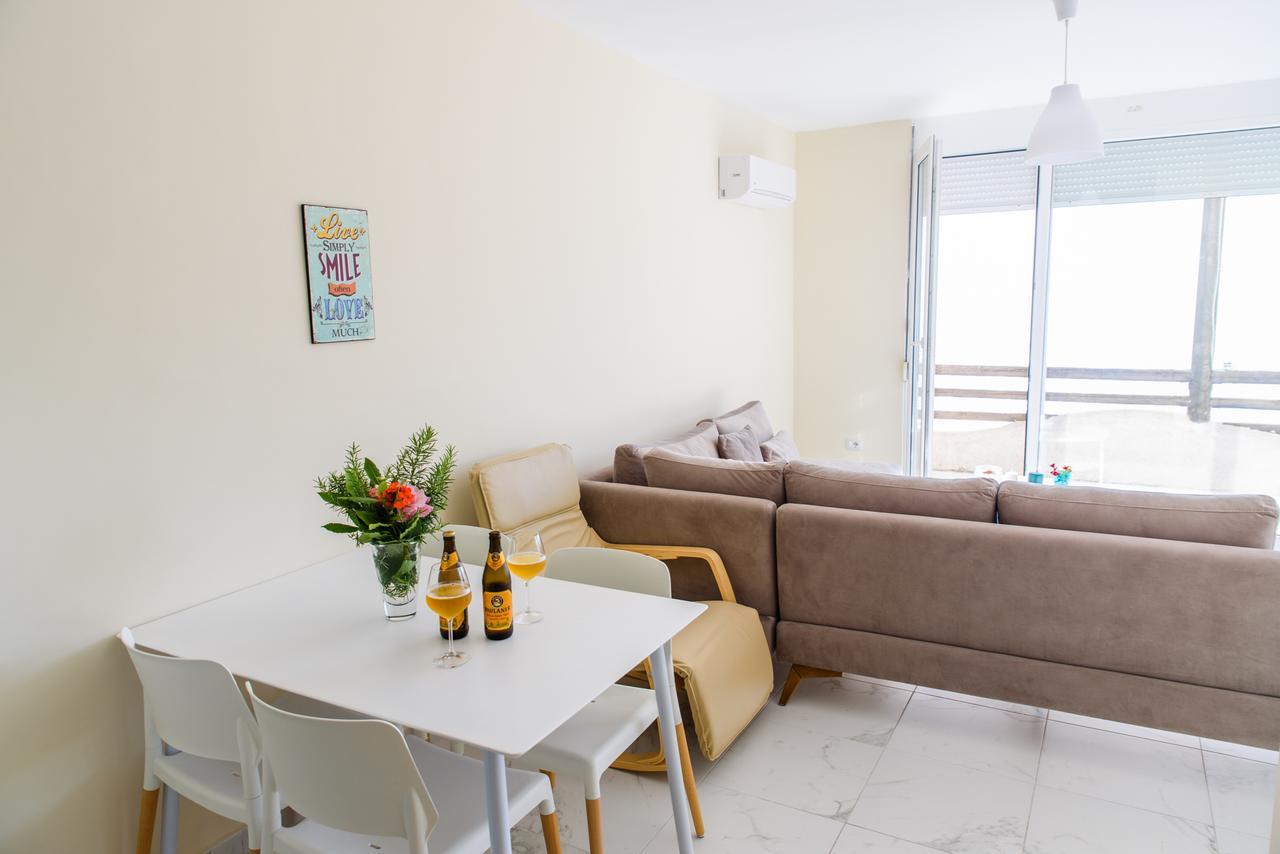 Sunset Apartment Saranda Bay Exteriér fotografie